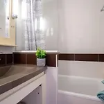 L'esquinade - J4 332 By Interhome *
