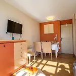 Lejlighed L'esquinade - J4 332 By Interhome Saint-Raphaël