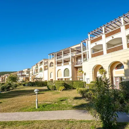 Апартаменты L'esquinade - J4 332 By Interhome