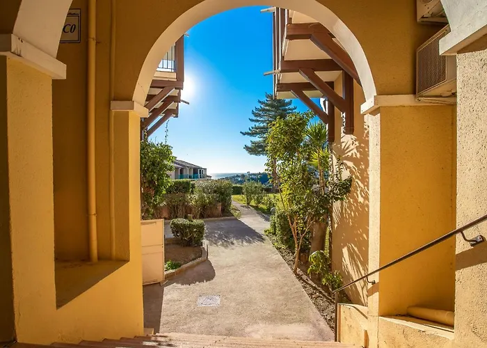 L'esquinade - J4 332 By Interhome Daire