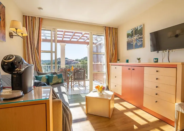 L'esquinade - J4 332 By Interhome Daire Saint-Raphaël