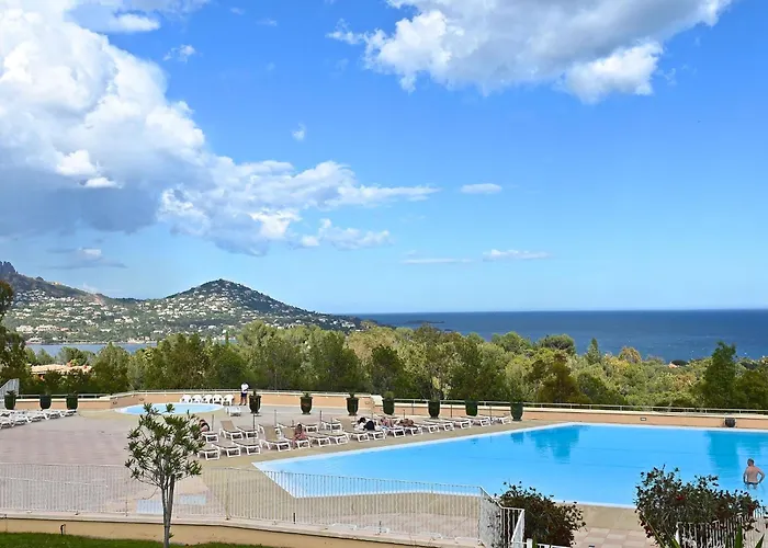 Daire L'esquinade - J4 332 By Interhome Saint-Raphaël