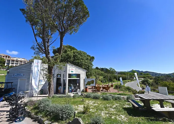 L'esquinade - J4 332 By Interhome Apartment