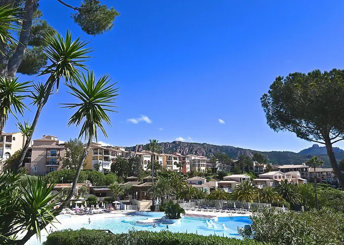 L'esquinade - J4 332 By Interhome * Saint-Raphaël